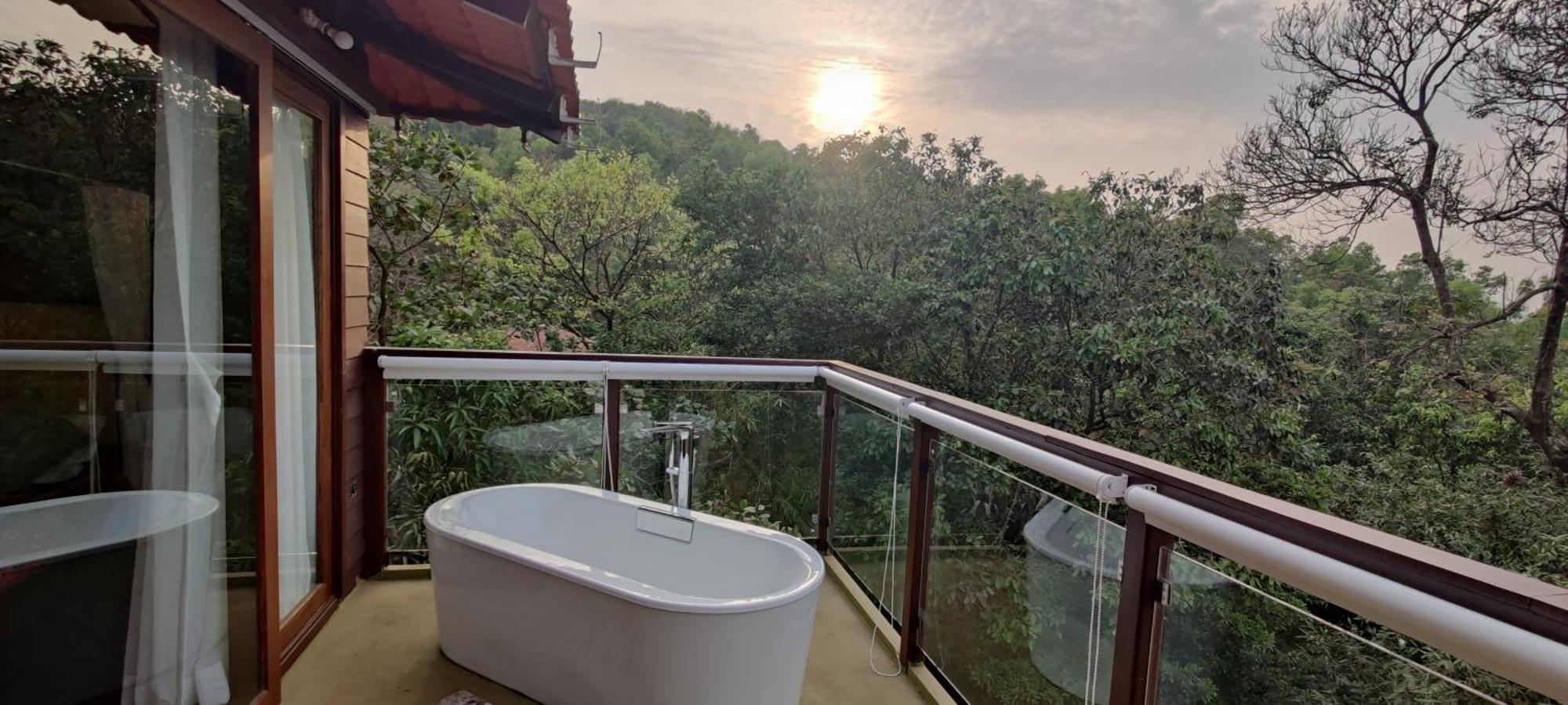 Amrutes' Nisarga Sahavas Villa Dapoli Ruang foto