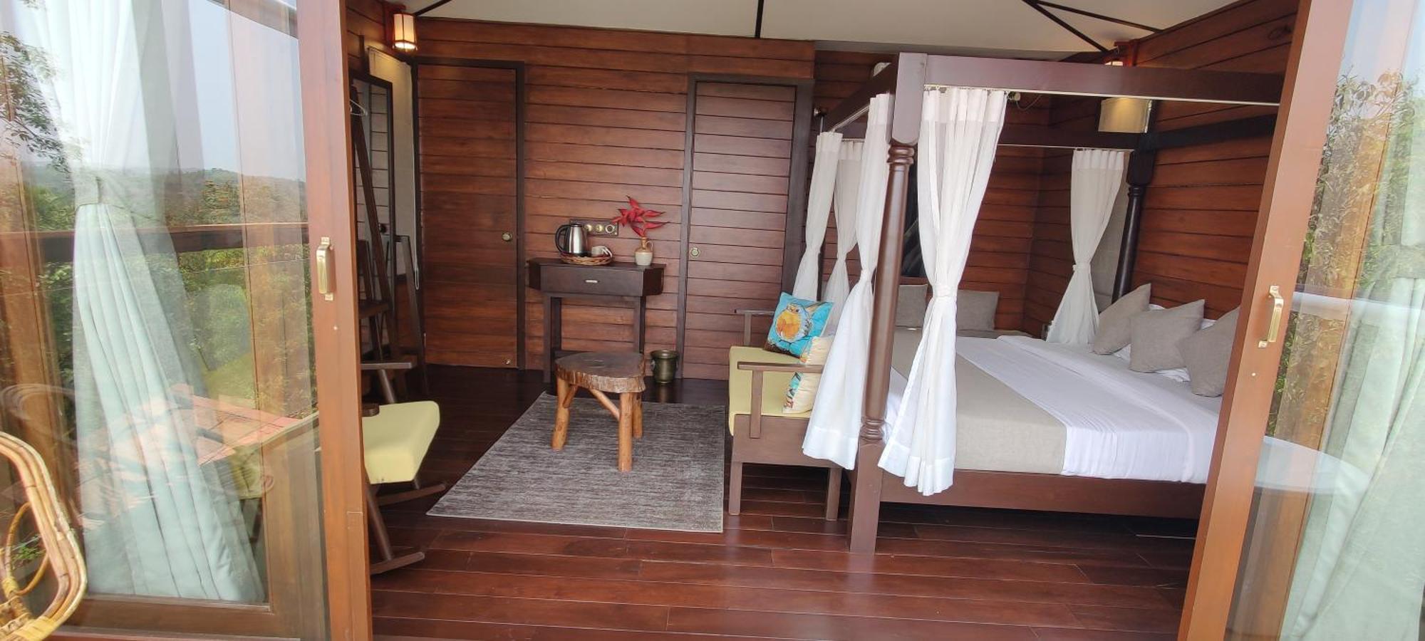 Amrutes' Nisarga Sahavas Villa Dapoli Ruang foto
